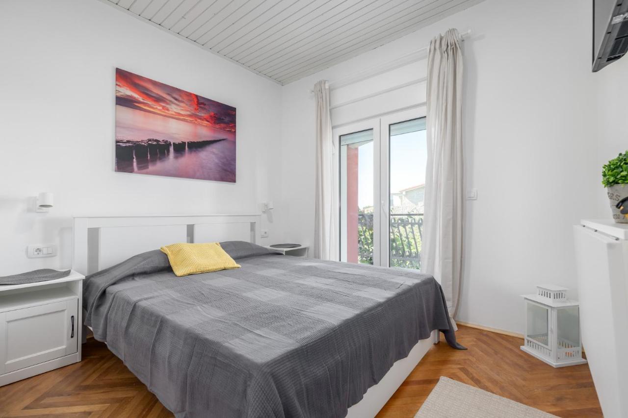 Villa Polion Peroj Esterno foto
